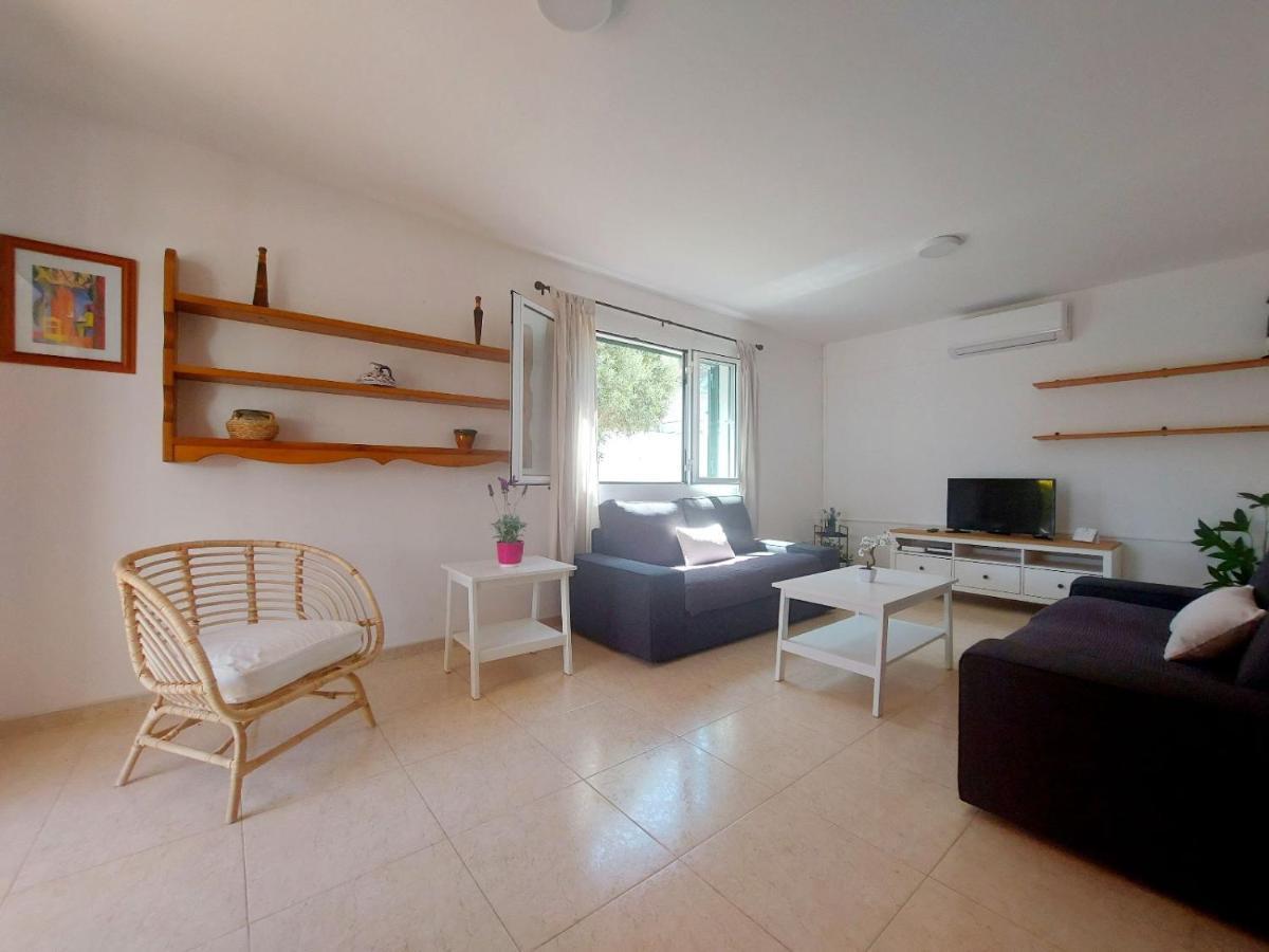 Villa Limon Cala Blanca  Eksteriør billede